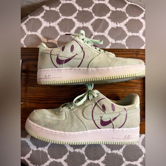 Nike Air Force 1 Low Have a Nike Day Sneakers collector rare EUC frosted spruce main image 8